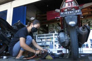 BENGKEL MOTOR DESA MURNI (GADIS AUTOPARTS) 8 BENGKEL MOTOR DESA MURNI (GADIS AUTOPARTS)