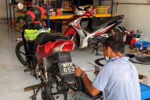 Bengkel motor sikal 4 Bengkel motor sikal