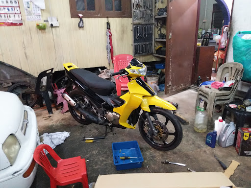 Bengkel Mamat (Shaaz Auto) @ Kemaman