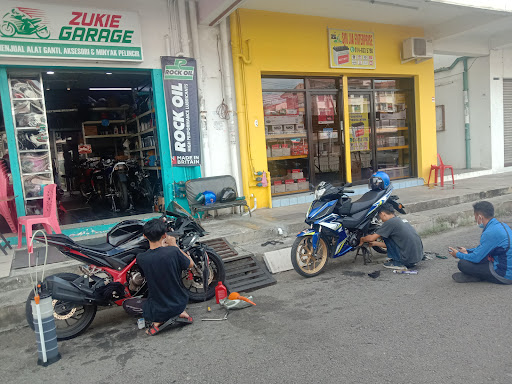 Zukie Garage - Bengkel Burung Hantu