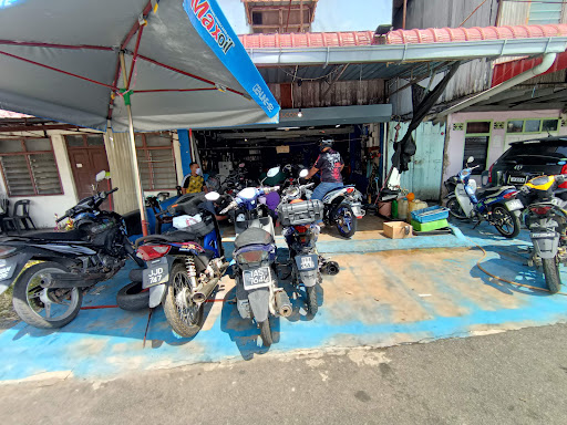 Bengkel Motor Sixteen Bengkel Motor Sixteen