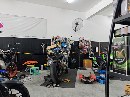 JR Motorsport Garage