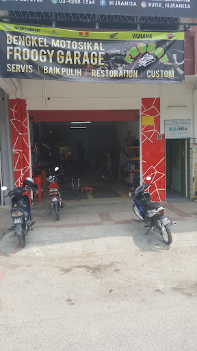 FROOGY GARAGE FROOGY GARAGE