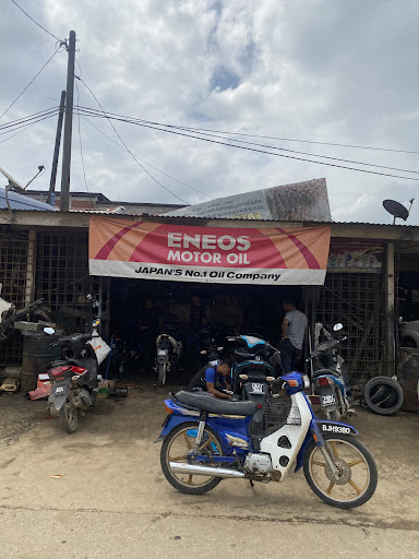 Chet Maju Motor
