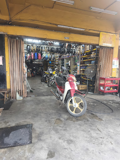 Taman Kem Motor