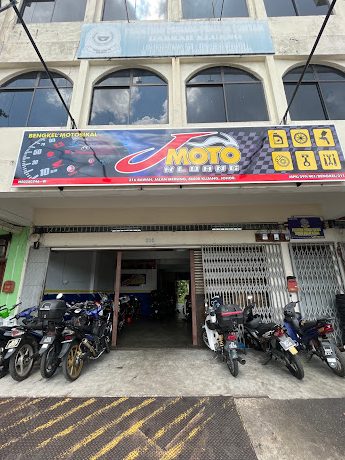 j moto kluang