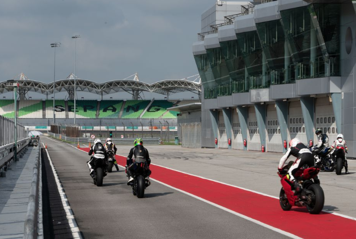 Sepang Ban Hin Motor 1 sepang ban hin motor